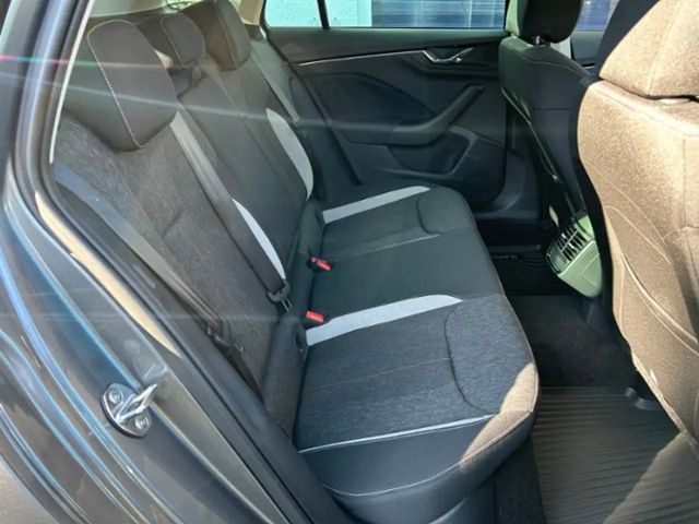 Skoda Kamiq Style Style