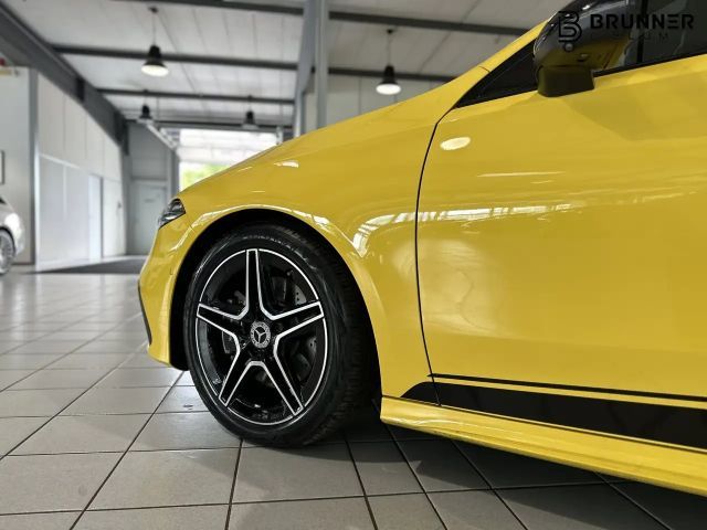Mercedes-Benz A 220 4MATIC AMG Line