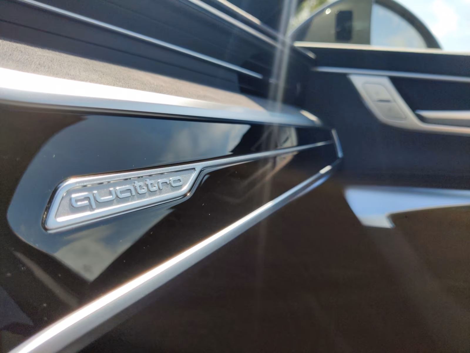 Audi A6 Avant Quattro S-Line