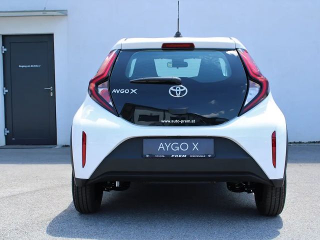 Toyota Aygo 1.0 VVT-i Hatchback Play