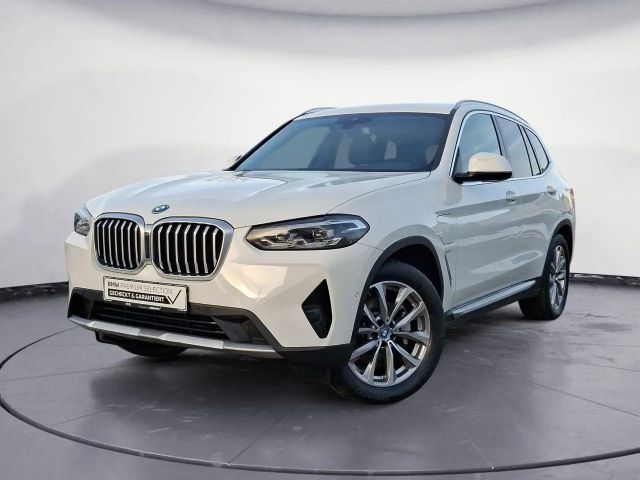 BMW X3 xDrive30e