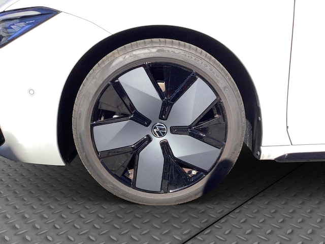 Volkswagen Passat 4Motion DSG R-Line