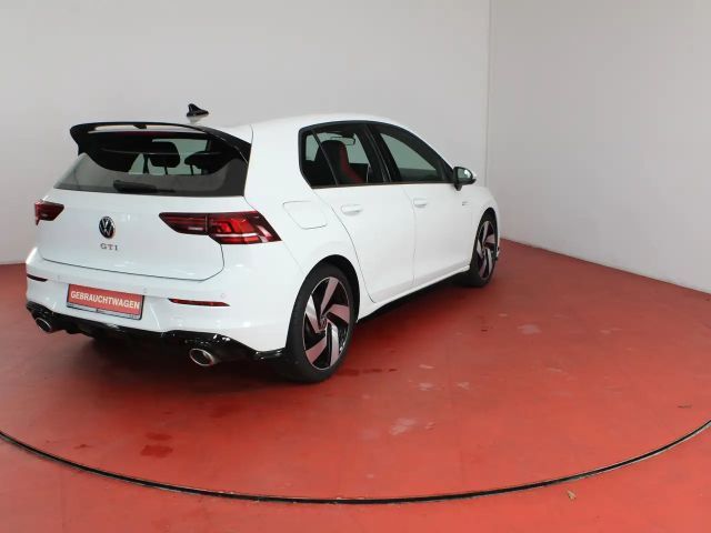 Volkswagen Golf 2.0 TSI DSG GTI