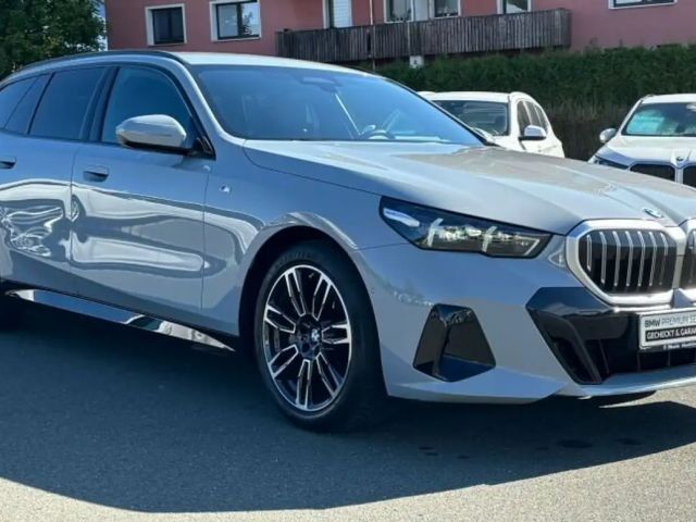 BMW 540 540d M-Sport Touring xDrive