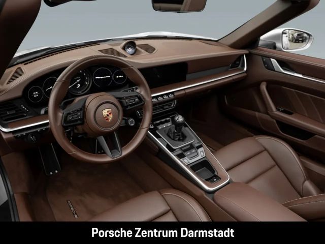 Porsche 992 4 Coupé GTS Targa