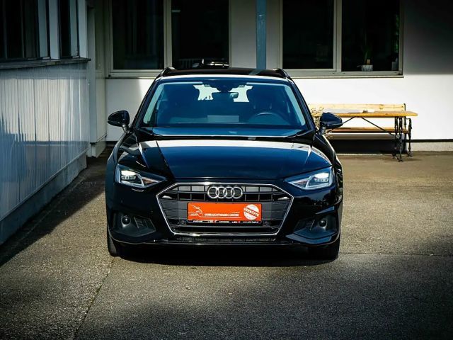 Audi A4 35 TDI Avant S-Tronic
