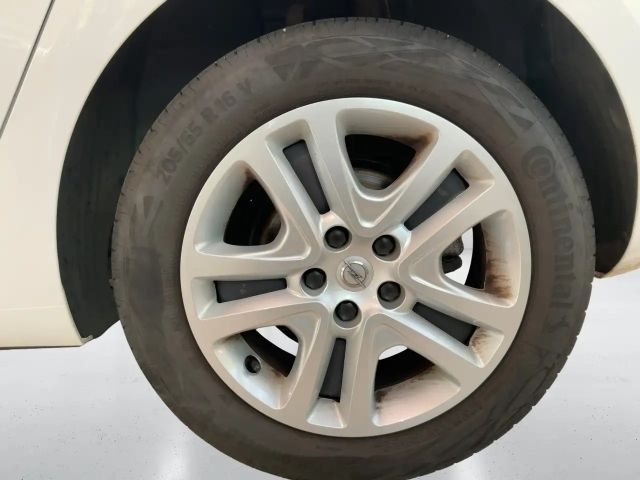 Opel Astra 1.2 Turbo Edition Turbo