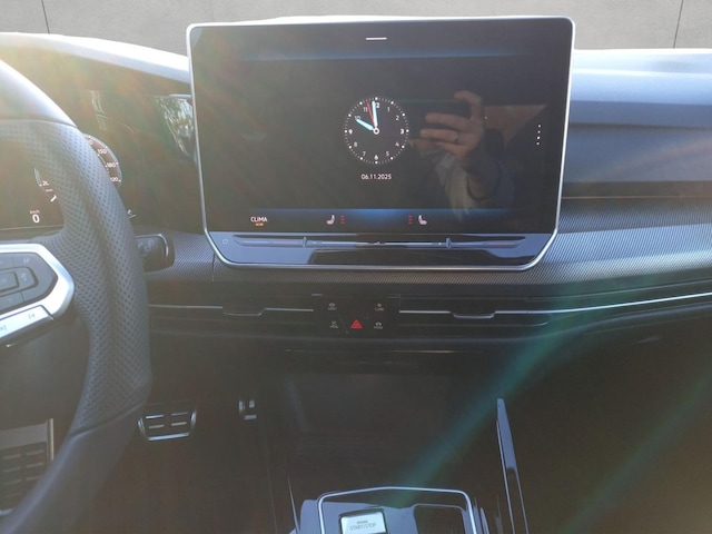 Volkswagen Golf 2.0 TDI DSG R-Line