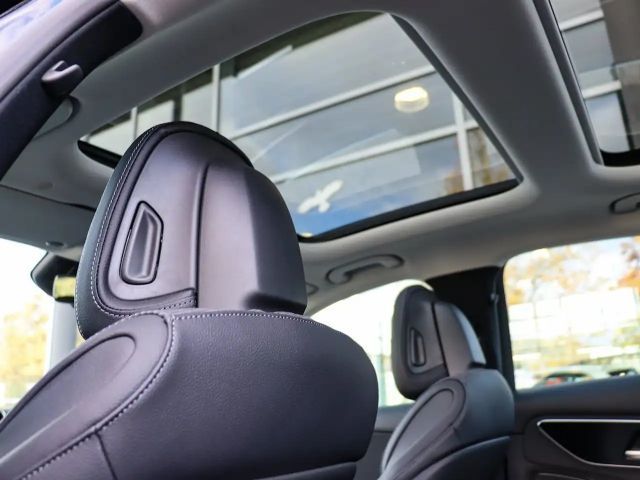 Mercedes-Benz C 200 AVANTGARDE C 200 d Sedan