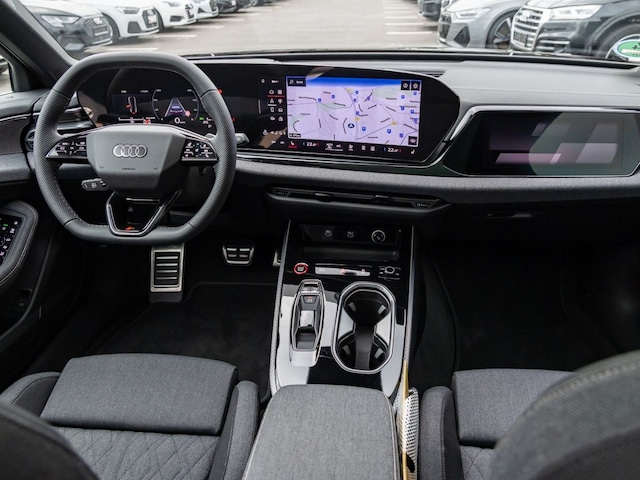 Audi A6 Avant Quattro S-Tronic