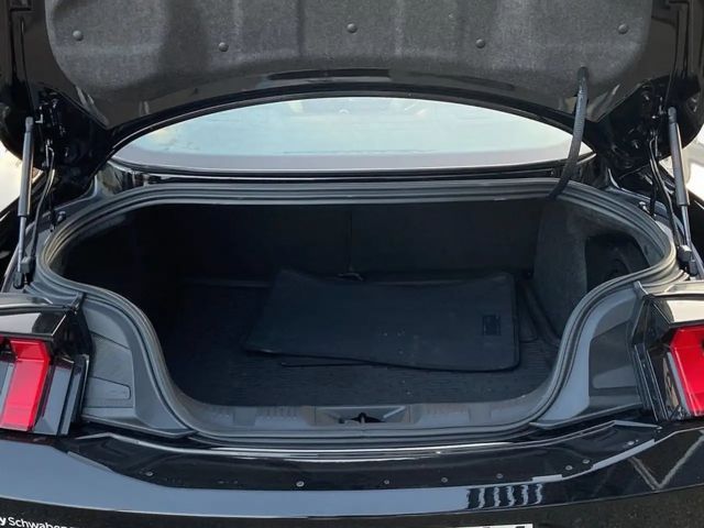 Ford Mustang Fastback GT 5.0 V8