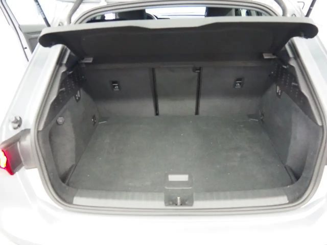 Audi A3 30 TDI Sedan