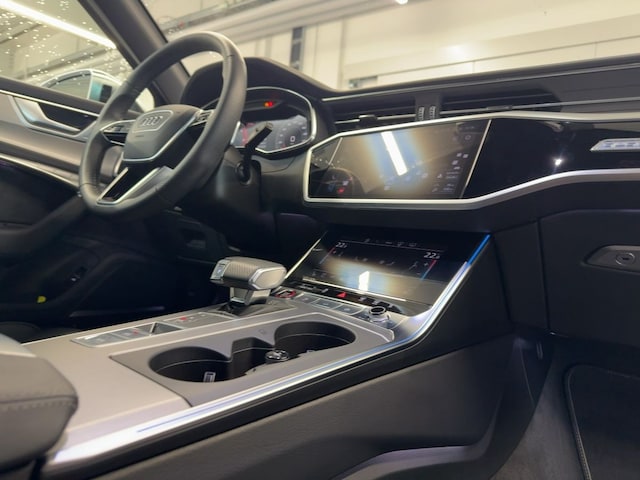 Audi S6 Avant Quattro