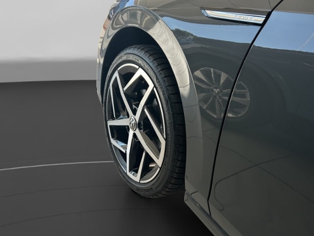 Volkswagen Golf 2.0 TDI DSG Golf VIII