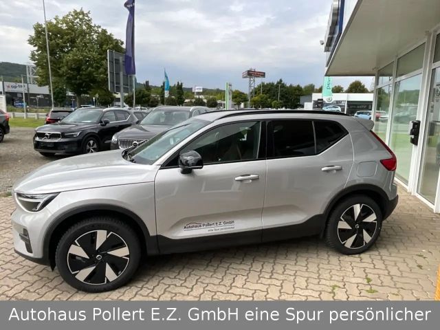 Volvo XC40 Core Recharge