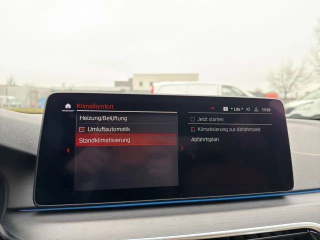 BMW 545 545e M-Sport Sedan xDrive