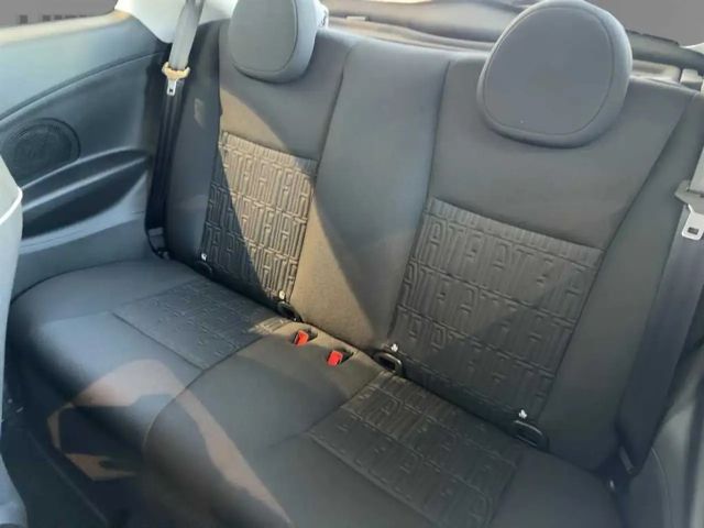 Fiat 500 *Klimaautomatik* *3-Phasen-Charger* *CarPlay* *Ver