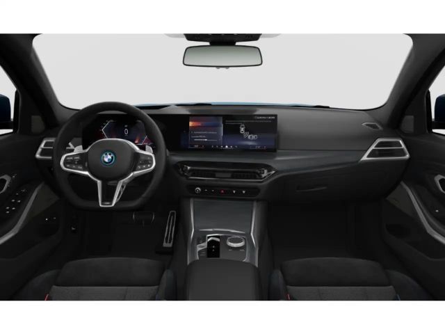 BMW 330 330e M-Sport Touring xDrive