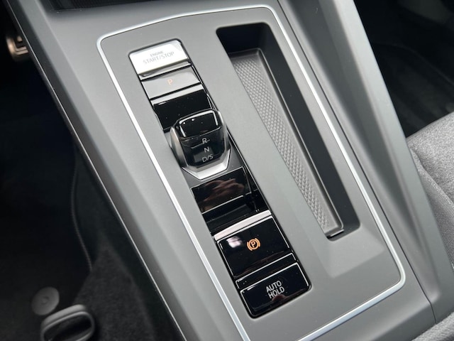 Volkswagen Golf 1.5 TSI DSG Move