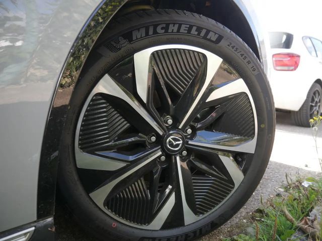 Mazda 6e Plus Takumi