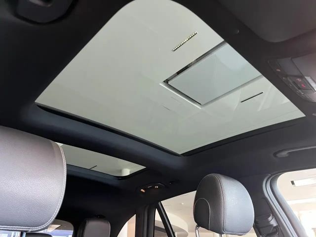 Mercedes-Benz GLC 300 4MATIC AMG Line