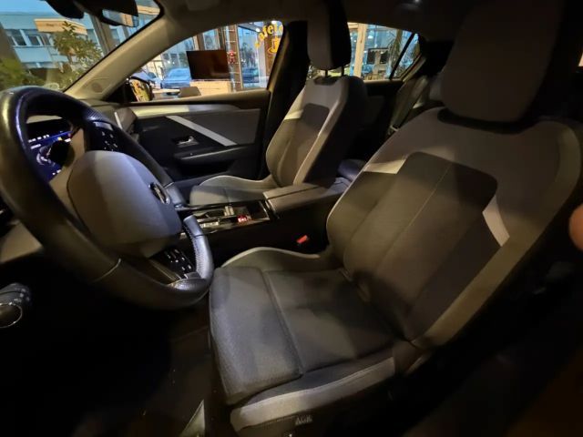 Opel Astra Edition Hybrid Innovation