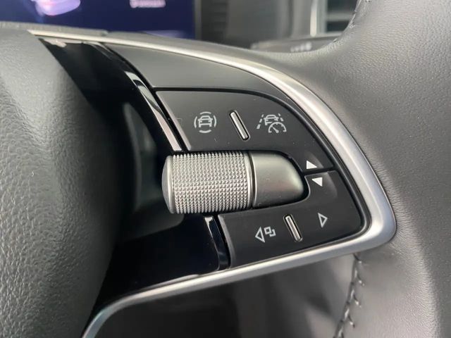 Skoda Karoq Selection