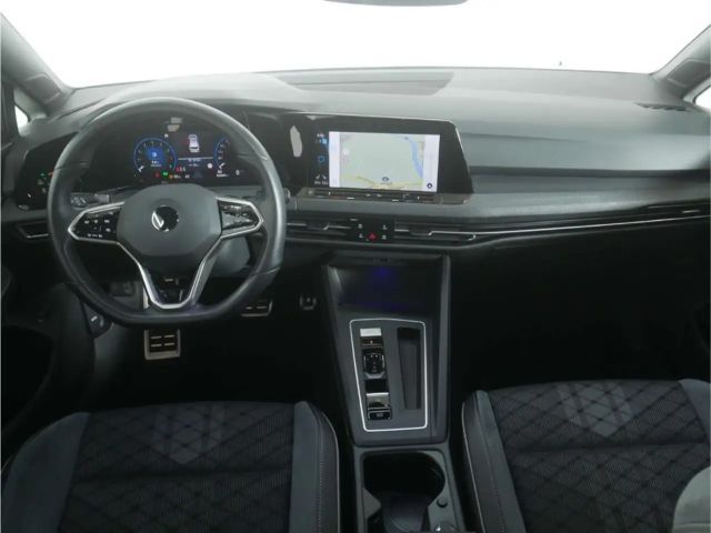 Volkswagen Golf 1.5 eTSI DSG R-Line Variant