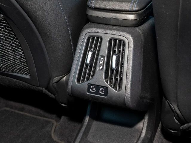 BMW X1 xDrive23d Sportp. Dig.Cockpit HUD LED Shz.