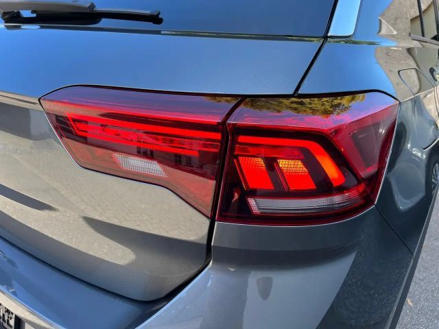 Volkswagen T-Roc 1.5 TSI DSG R-Line