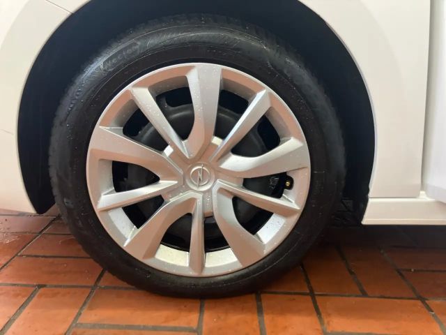 Opel Corsa F 1.2 5-Gang SHZ+PDC+SpurH+Bluetooth+