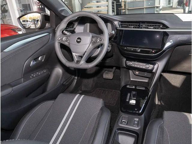 Opel Corsa Hybrid business+