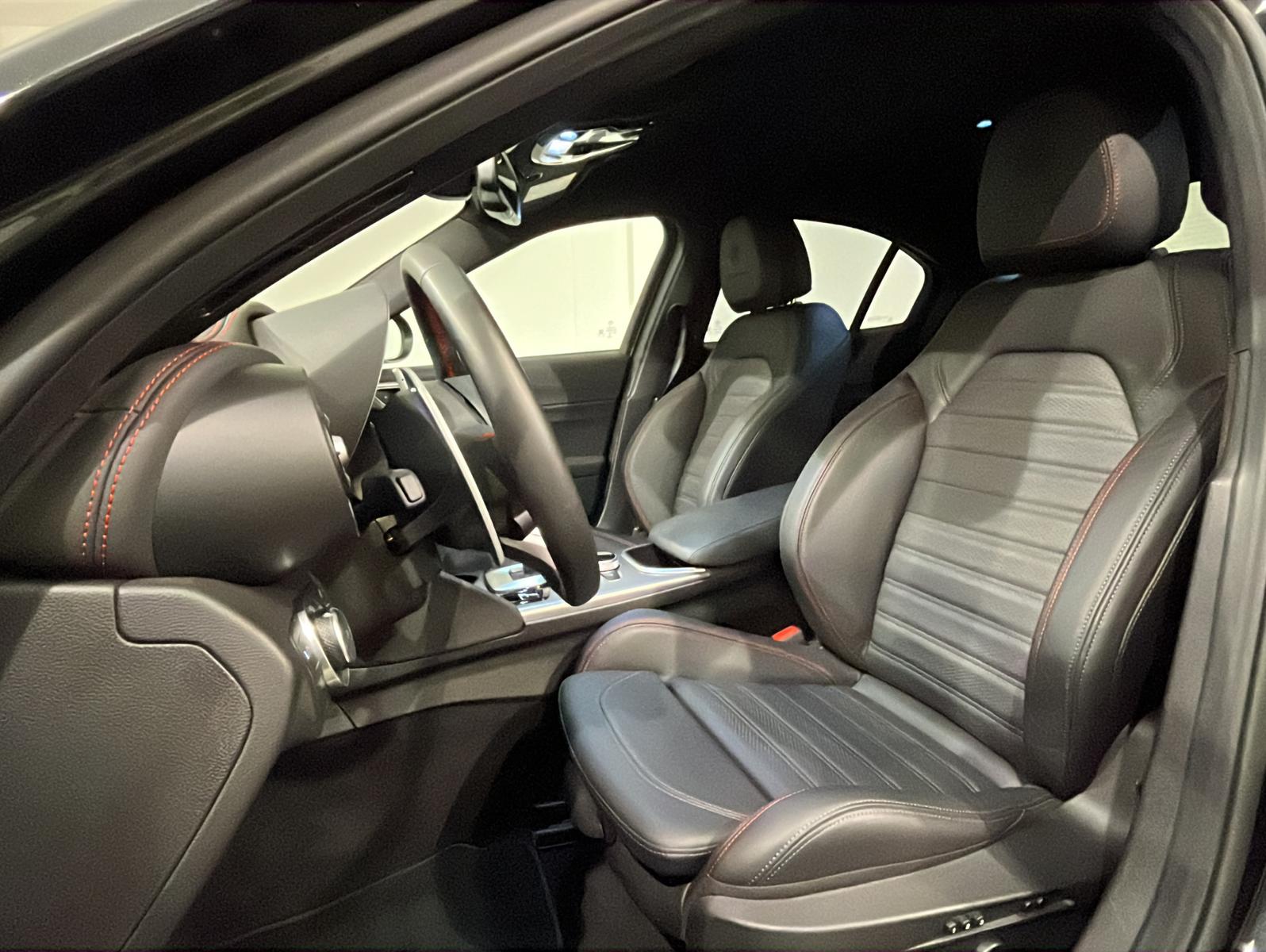 Alfa Romeo Giulia Q4