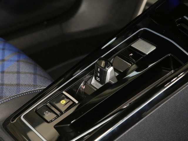 Volkswagen Golf 2.0 TSI DSG Golf VIII