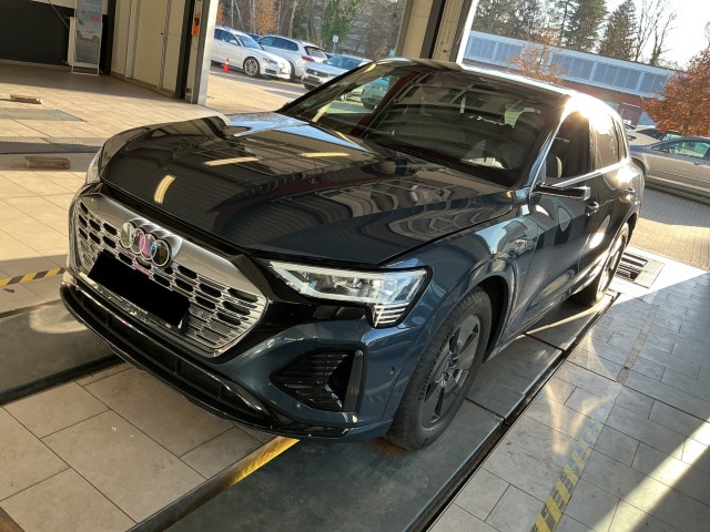 Audi Q8 e-tron 55 Quattro S-Line