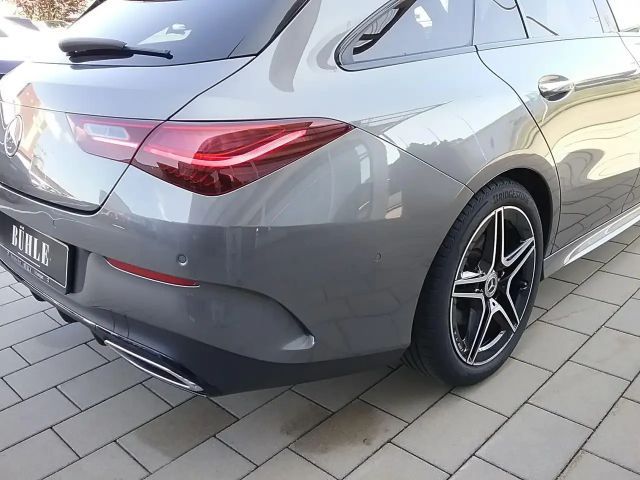 Mercedes-Benz CLA 200 AMG Line Shooting Brake