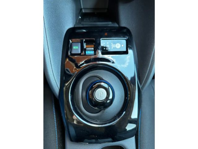 Nissan Leaf N-Connecta