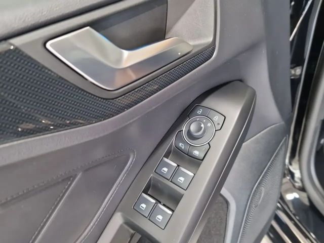 Ford Focus ST Line Wagon