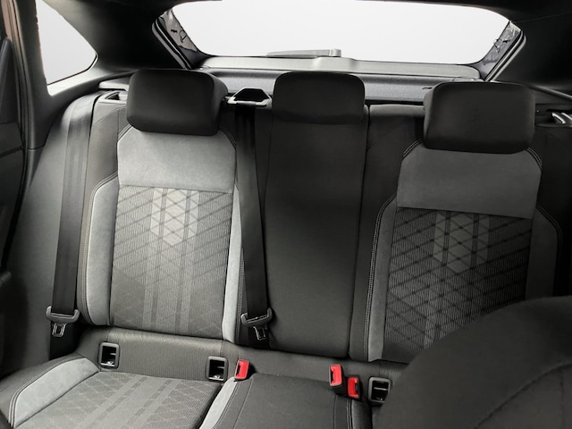 Volkswagen Taigo 1.0 TSI DSG R-Line