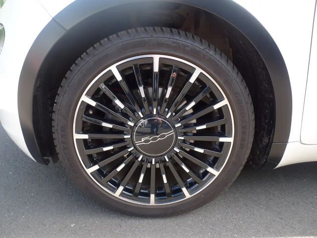 Fiat 500e 42 kWh Icon