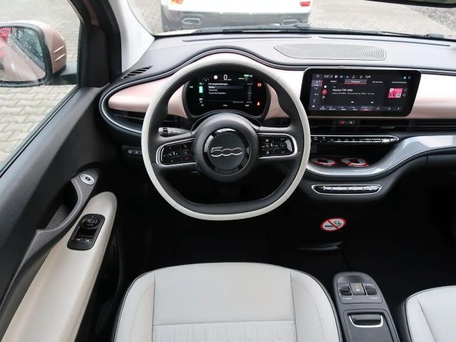 Fiat 500e 42 kWh La Prima