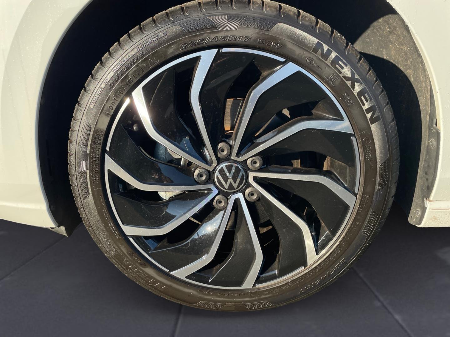 Volkswagen Golf 1.5 TSI DSG Move