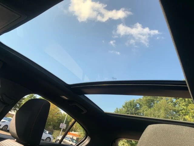 Ford Focus EcoBoost ST Line