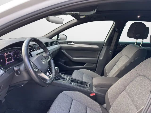 Volkswagen Passat 2.0 TDI Business DSG Variant