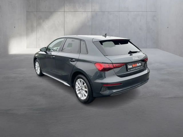 Audi A3 30 TDI Sedan