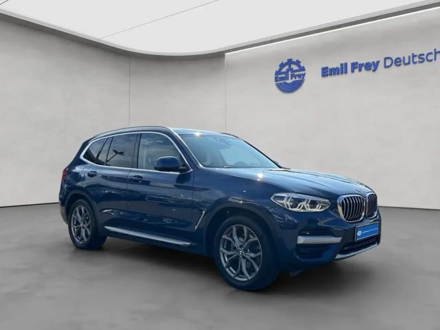 BMW X3 xDrive20i