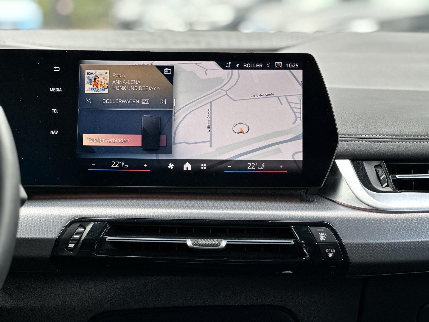 BMW 220 220i Active Tourer