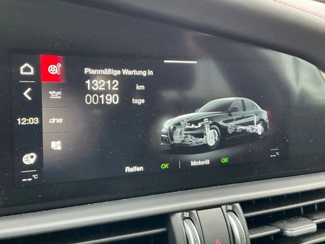 Alfa Romeo Giulia Q4