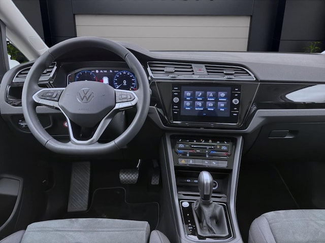 Volkswagen Touran 1.5 TSI DSG Highline