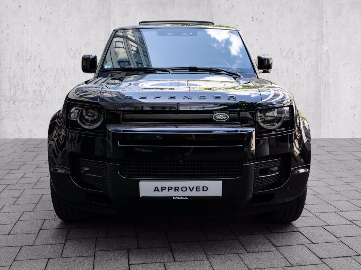 Land Rover Defender 110 D300 Dynamic HSE